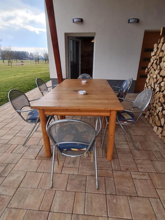 Apartma Ranc Luze Kranj Exterior foto